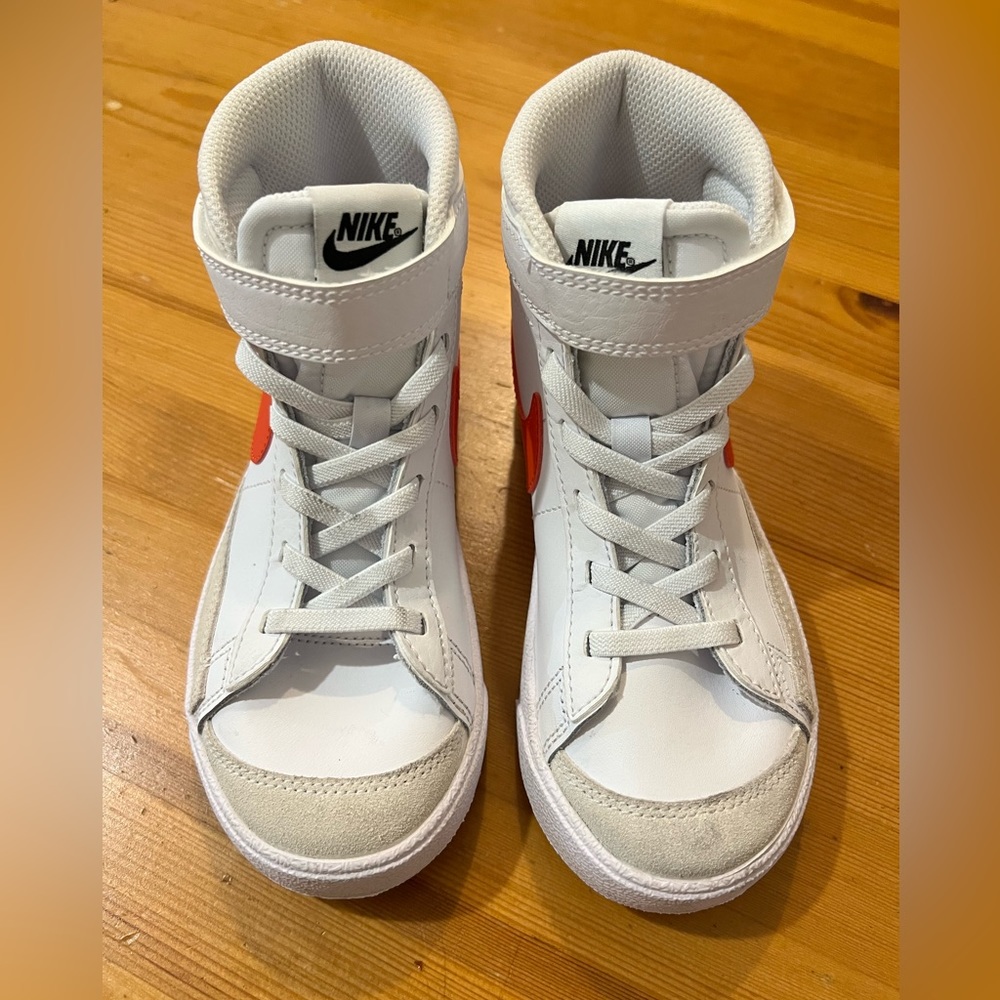 Kids Toddler Sneaker - Nike Blazer Mid '77 shoe NEW